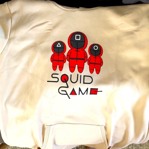 Squid Game Sweatshirt - Picture 3 of 7